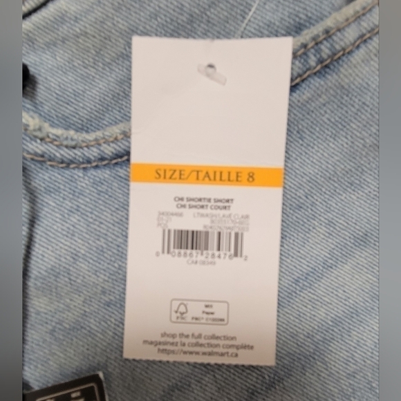 SOFIA Jeans Chi Mid Rise Shorts by Sofia Vergara - Picture 4 of 9